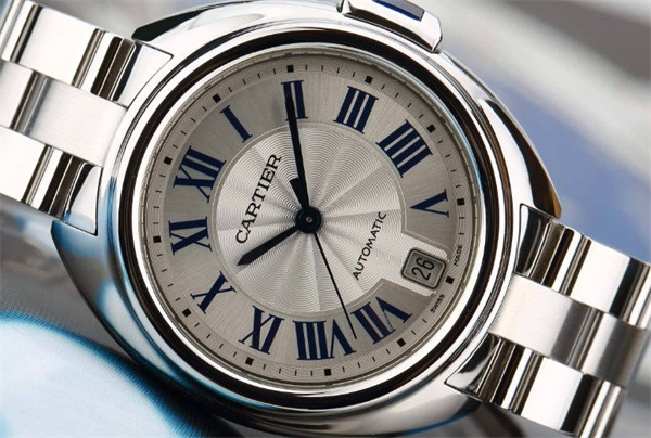 卡地亚手表属于什么档次(图) 卡地亚手表属于什么档次(图)