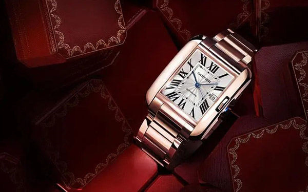 卡地亚手表磕碰了处理方法推荐(图) 卡地亚手表磕碰了处理方法推荐(图)