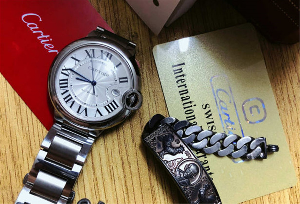 卡地亚手表进灰了处理办法深度解析(图) 卡地亚手表进灰了处理办法深度解析(图)