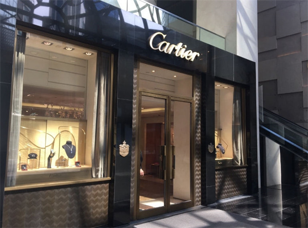 卡地亚手表走走停停如何修复（图）